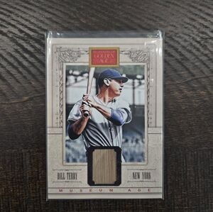 2013 Panini Golden Age Museum Age Bill Terry memorabilia relic Card